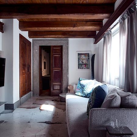Palazzo Delle Pietre - Luxury Apartments Róma Kültér fotó